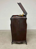 Antique Victrola, Victor Talking Machine, VV-XVII, Mahogany Cabinet, E. 1900s!
