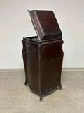 Antique Victrola, Victor Talking Machine, VV-XVII, Mahogany Cabinet, E. 1900s!