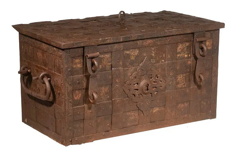 Chest, Trunk, Strongbox, Iron Clad, Lock Box w/ Key, Wild West Sty, 39.5", 1700