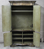 HANDSOME VENETIAN STYLE DECORATED SERPENTINE CABINET!!! - Old Europe Antique Home Furnishings