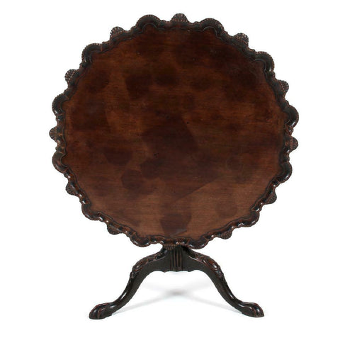 Charming Pie Crust Tilt Top Table!!  English, late 18th century. - Old Europe Antique Home Furnishings